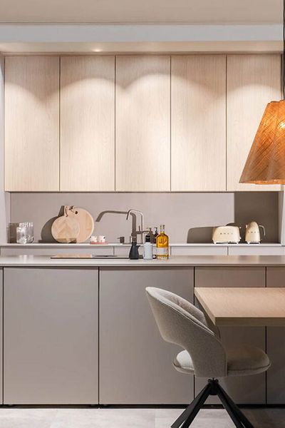 850Wx640H-1.main-la-cuisine-de-franc-et-salom-villefranche