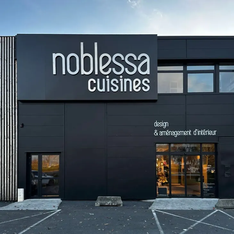 730Wx410H-facade-noblessa-Caen 730Wx410H-facade-noblessa-Caen
