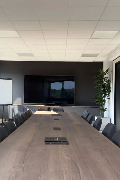 850Wx640H-salle-reunion-1