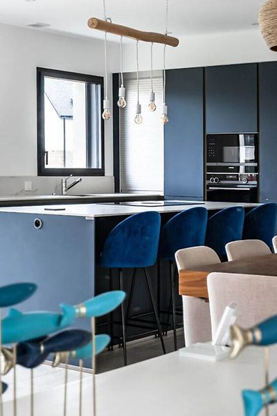 850Wx640H-1.main-la-cuisine-de-julien-et-claire-noblessa-cuisines-vannes