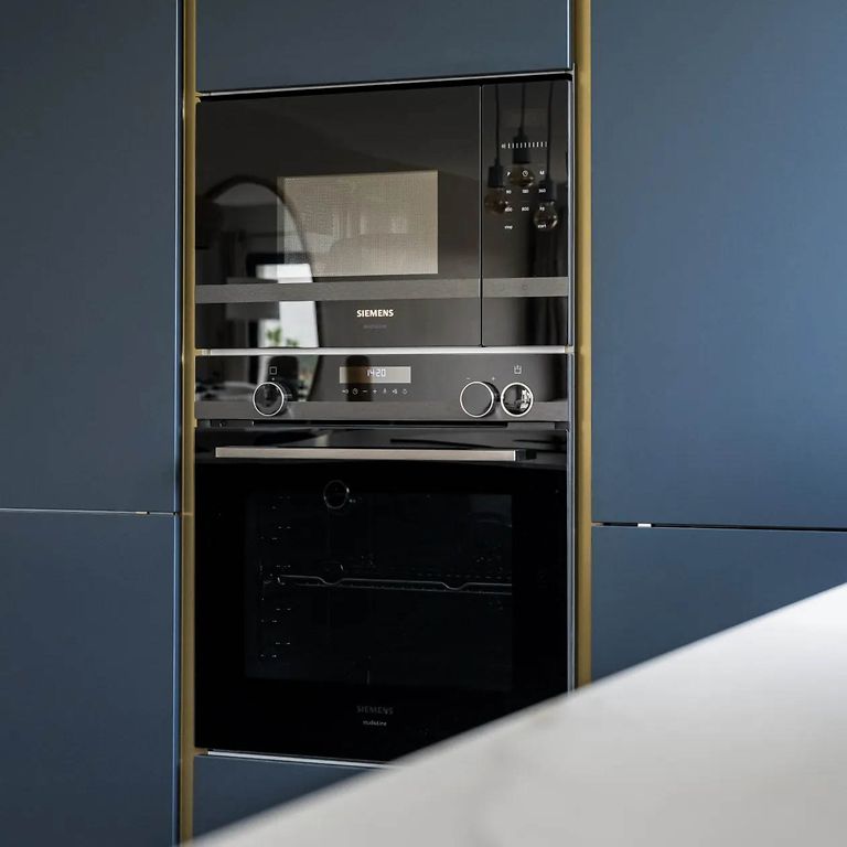 la-cuisine-de-julien-et-claire-noblessa-cuisines-vannes-focus2