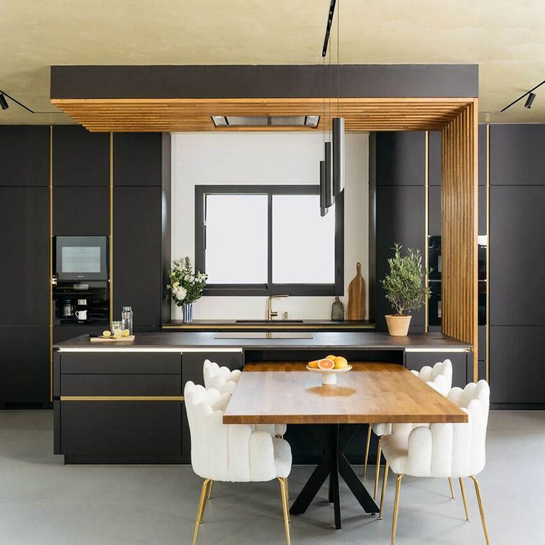 850Wx640H-1-main-la-cuisine-de-Dan-et-Estelle
