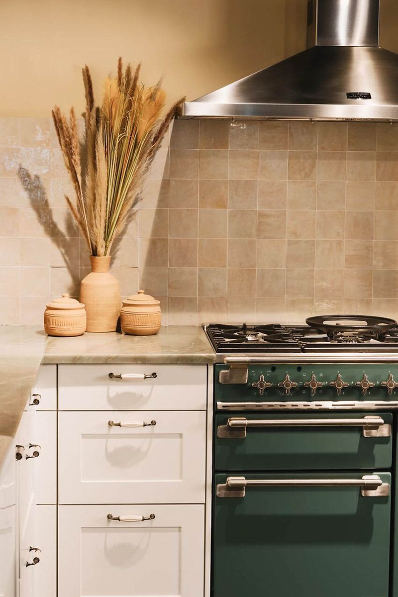 850Wx640H-la-cuisine-de-mylene-et-pierre-noblessa-cuisines3 850Wx640H-la-cuisine-de-mylene-et-pierre-noblessa-cuisines3