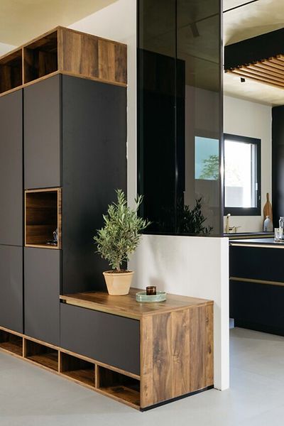 850Wx640H-1.main-le-meuble-dentree-de-dan-et-estelle
