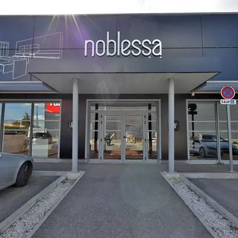 noblessa Salon-de-Provence 730Wx410H-noblessa-salon-de-provence
